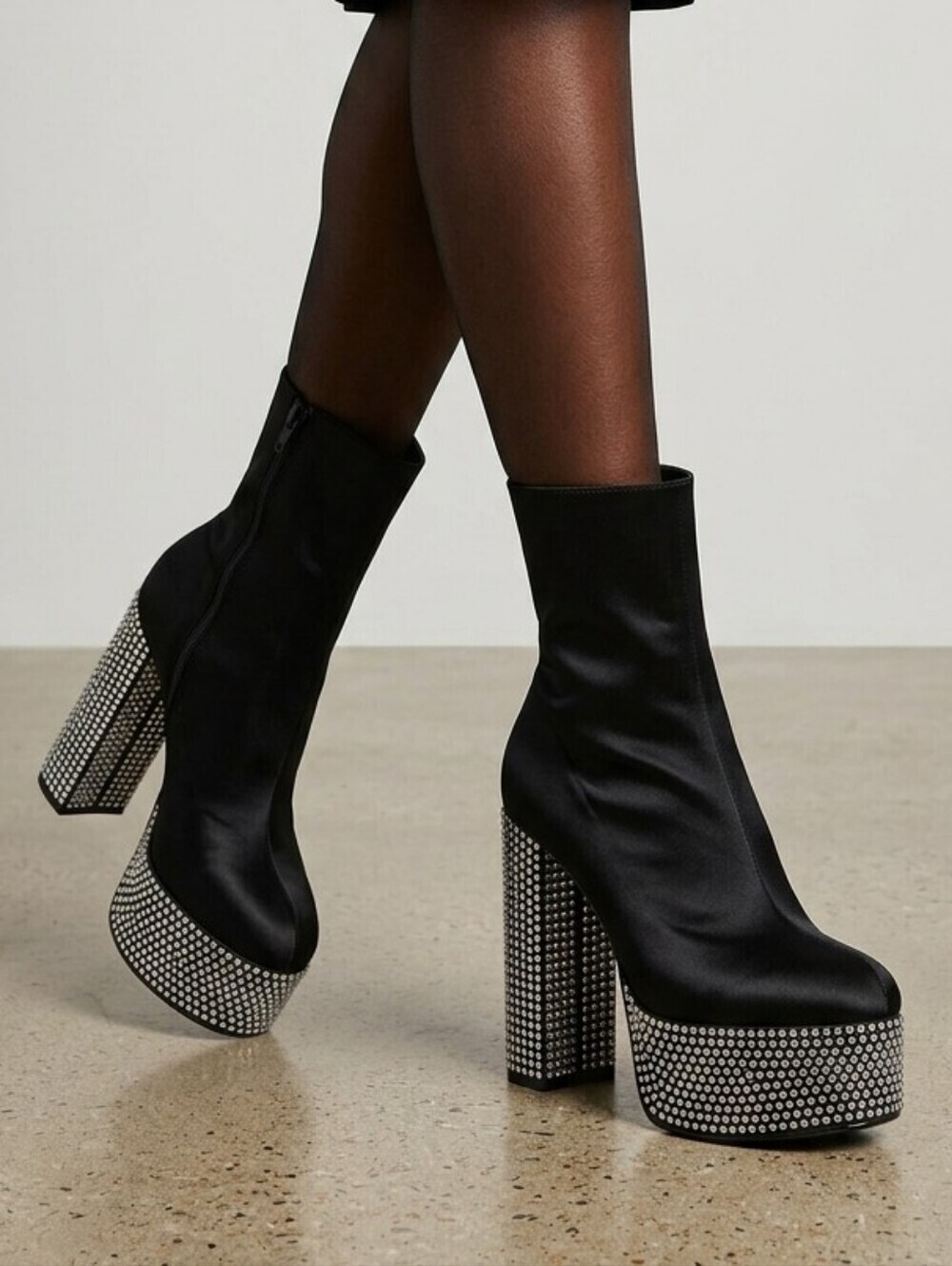 💎 Forever 21 Black Satin Rhinestone Platform Booties 💎 - Size 7.5